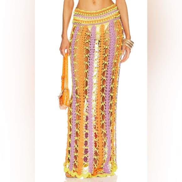 CeliaB Argento Crochet Skirt and Crop Top Set - Picture 5 of 10